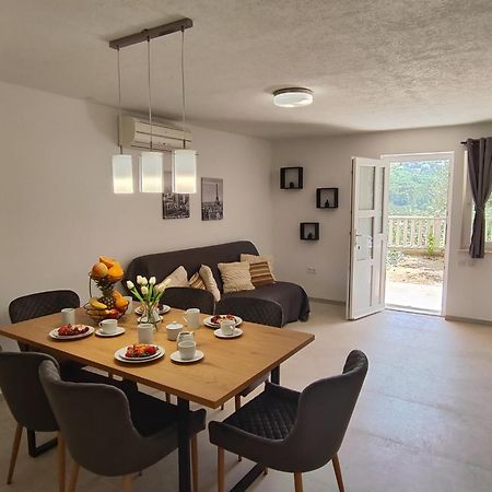Apartmani Nada Mustapic Брела Экстерьер фото