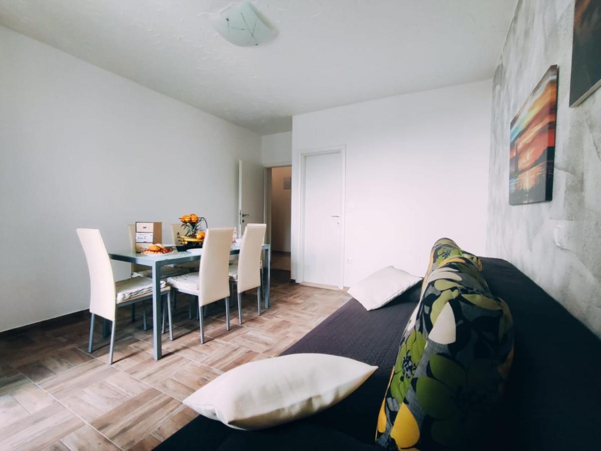 Apartmani Nada Mustapic Брела Экстерьер фото